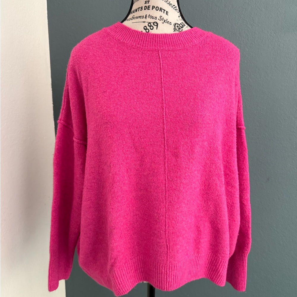 Vince Camuto Vibrant Pink Crew Neck Sweater